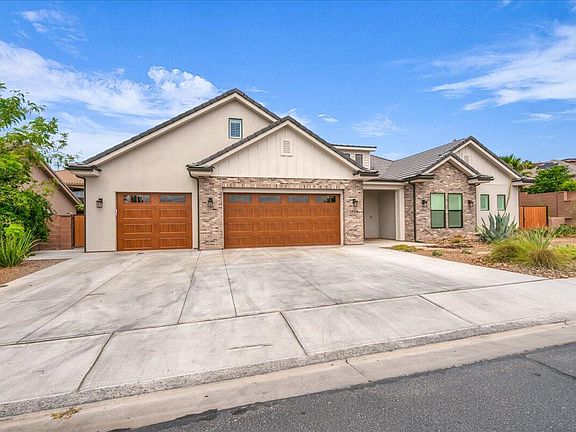 3rd image of 1924 S 2700 East Cir