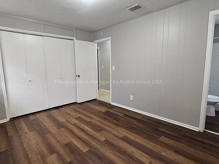 9504 Evesham Rd — Photo 27