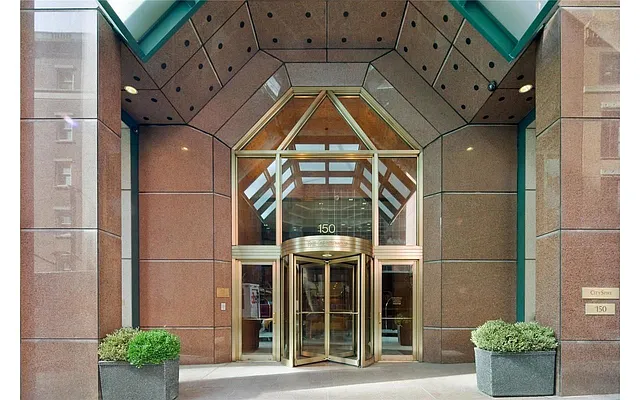 Rented by Douglas Elliman | media 16