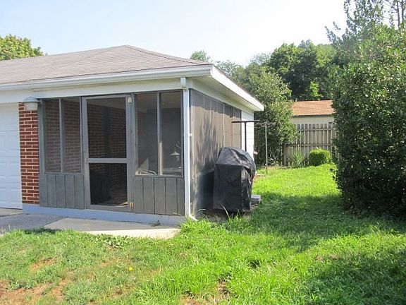 Screened Porch