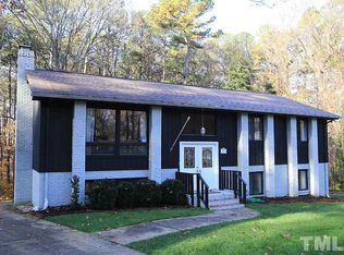 500 Saint Andrews Ct, Raleigh, NC 27615