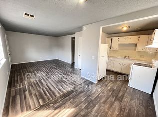 813 N Pleasant St APT A, Springdale, AR 72764