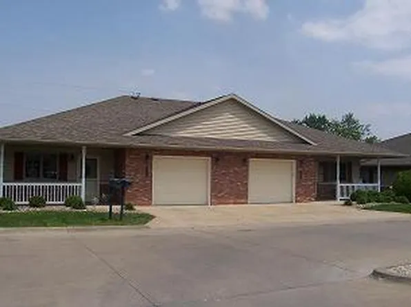301 Courtyard Blvd, Monmouth, IL 61462