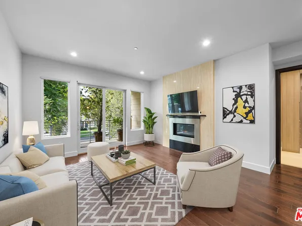 1318 Roxbury Dr Unit 215, Los Angeles, CA 90035