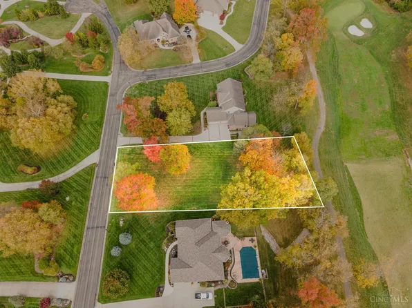 14 Saint Andrews Dr, North Bend, OH 45052