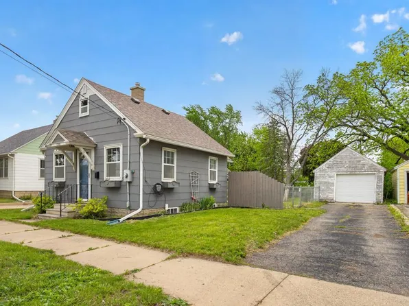 1216 9th Ave SE, Rochester, MN 55904