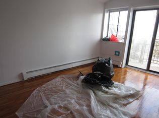 11916 20th Ave APT 2, College Point, NY 11356
