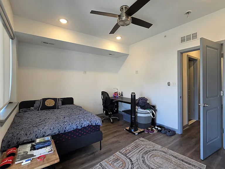 417 W Berks St #2 — Photo 11