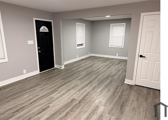 4th image of 2700 McComas Ave