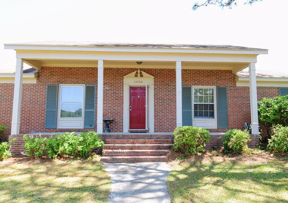 1509 Paisley Ave