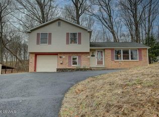 710 Bogar Dr, Selinsgrove, PA 17870