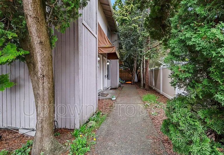 8313 SE 17th Ave — Photo 23