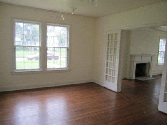 4th image of 4540 Alamosa St