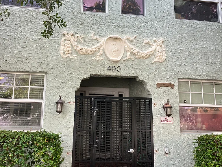 400 SW 10th Ave — Photo 28