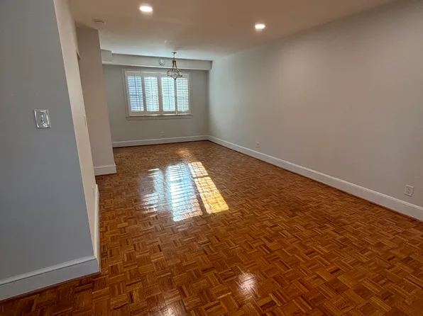 480 W Main St #B-3, Danville, VA 24541