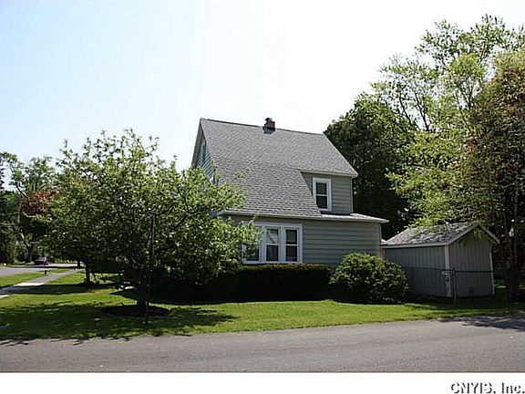 2nd image of 127 Ruhamah Ave