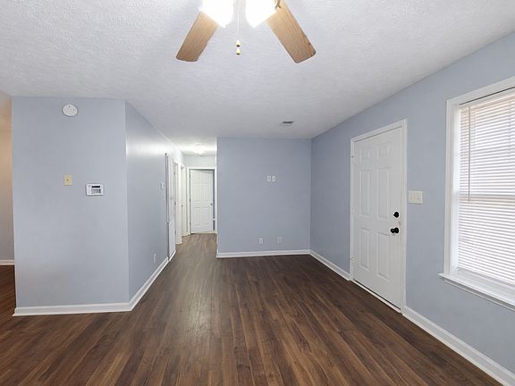 5th image of 1134 Timothy Ave
