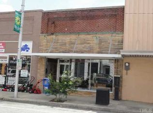 133 N Chatham Ave, Siler City, NC 27344