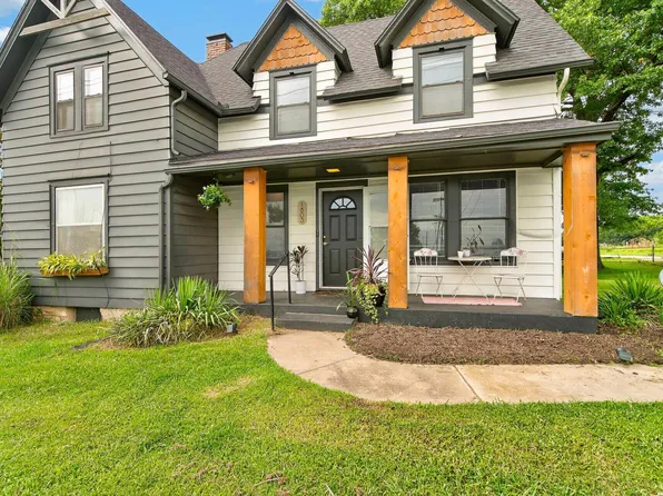 1803 E 1200th Rd, Lawrence, KS 66049