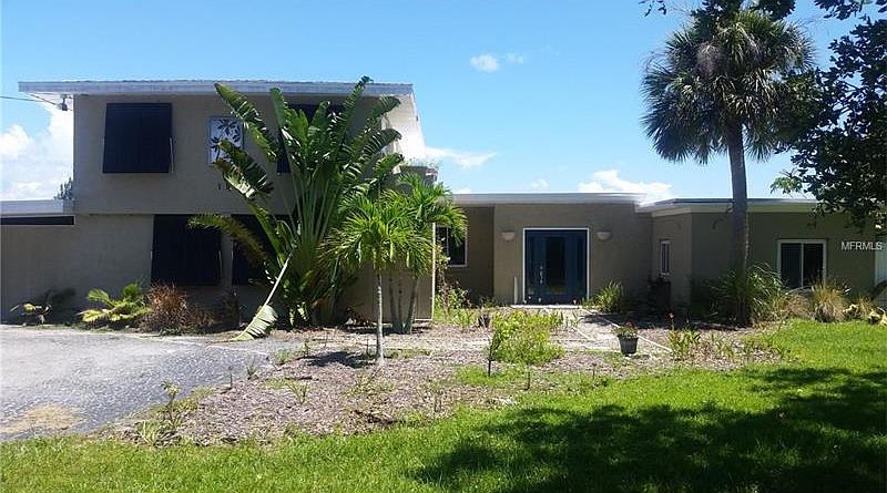 1st image of 110 Magnolia Ave