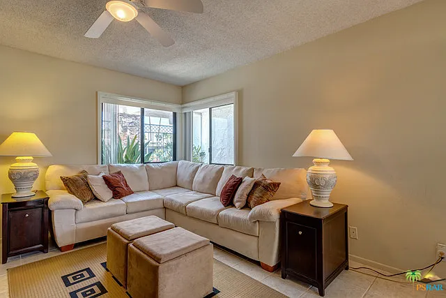 1533 E Canyon Estates Dr — Photo 31