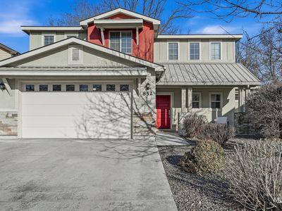 852 N River Path Ln, Boise, ID, 83703