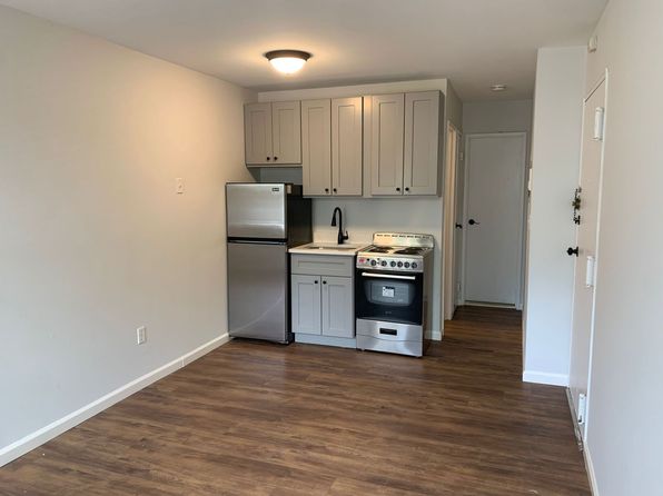 18 69th St APT 1B