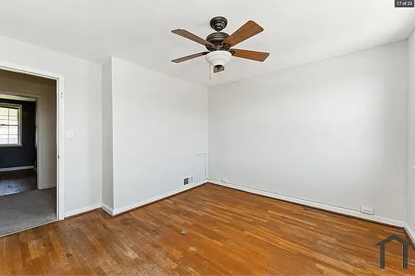 7900 Saint Claire Ln — Photo 9