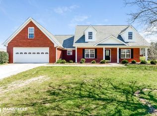 10 Derby Ct, Covington, GA 30016