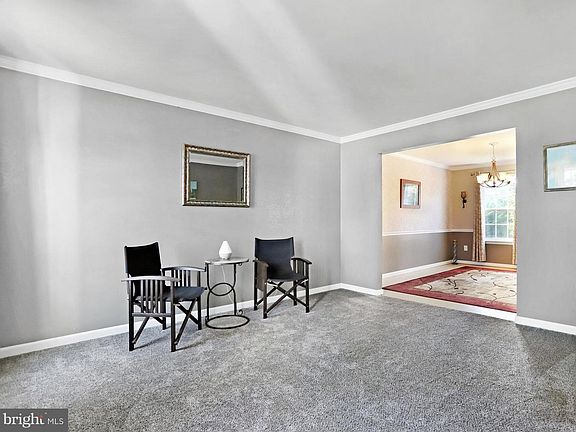5th image of 9 Audubon Way