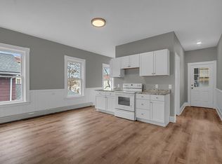 13 Wall St APT 1, Worcester, MA 01604