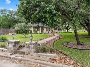 310 Hensel Ave, Bryan, TX 77801