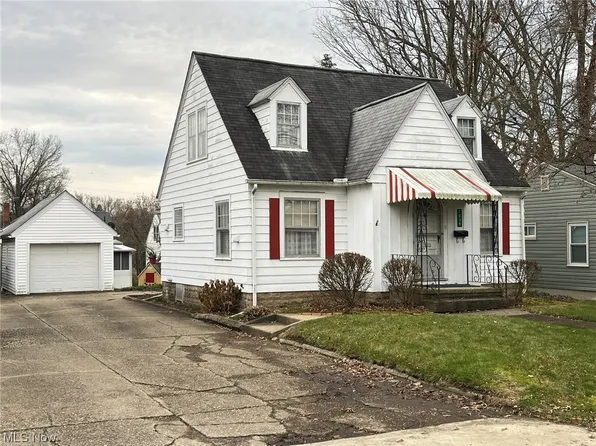 1039 Mechanic Ave, Ravenna, OH 44266
