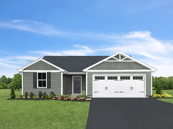 712 E Garfield St, Waterman, IL 60556