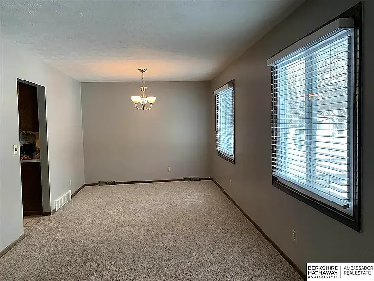11336 Camden Ave — Photo 18