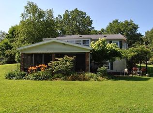 35 Jackson Rd, Webster, MA 01570