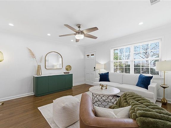 4th image of 2908 Reed St SE