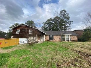 5042 Thornwood Pl, Jackson, MS 39206