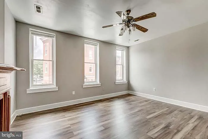 681 Washington Blvd #B — Photo 13