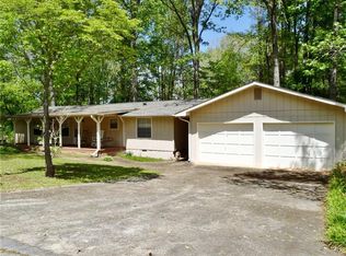 380 S Century Dr, Martin, GA 30557