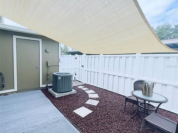 3rd image of 7108 Balboa Ct