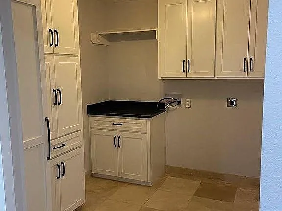 310 Wilshire Pl — Photo 5