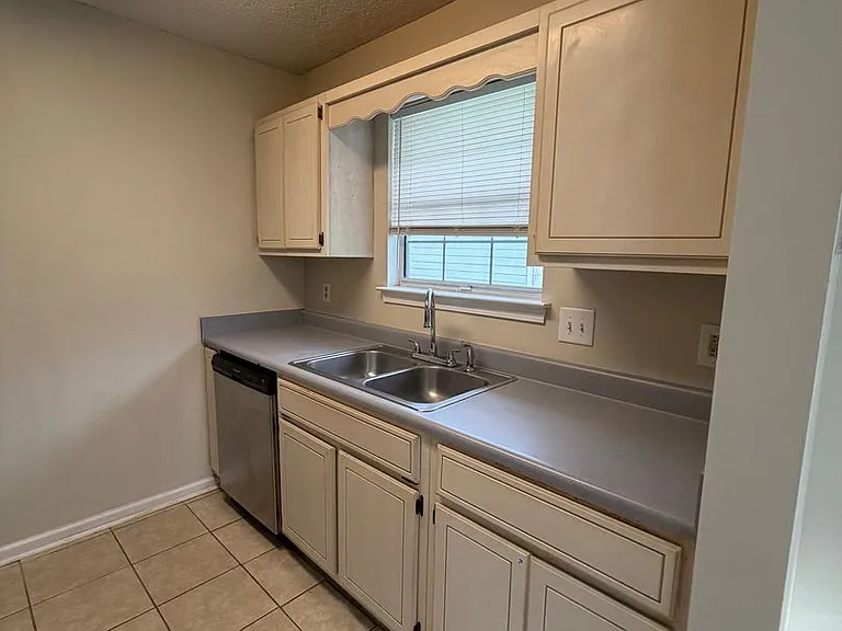 23 Talbot Ct — Photo 19