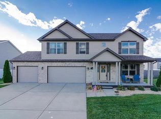 410 Turquoise Ct, Mascoutah, IL 62258