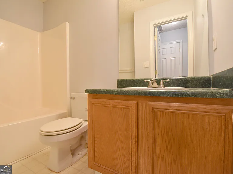 147 S Fairfield Dr — Photo 30