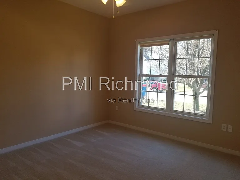 14636 Sailboat Cir — Photo 3