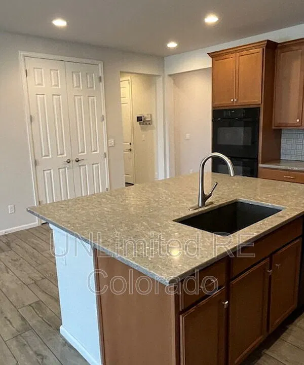 3567 White Rose Loop