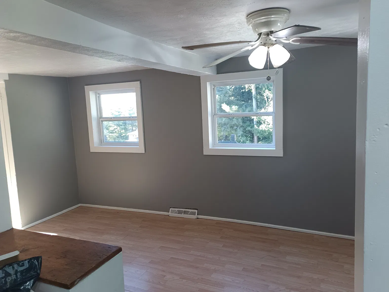 4 bed, 1.5 bath, 1744 sqft, $1,850 — Photo 2