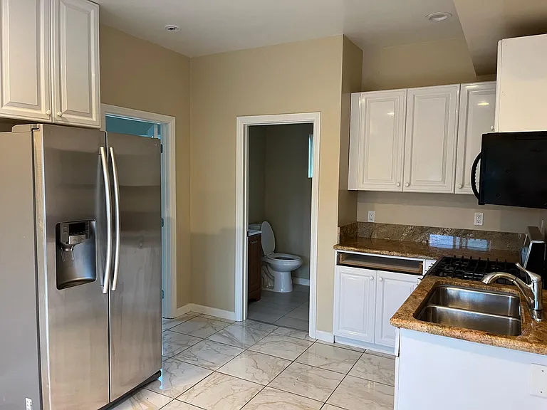 4932 Campanile Dr — Photo 3