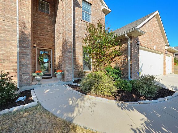 2nd image of 1621 Serenity Ln